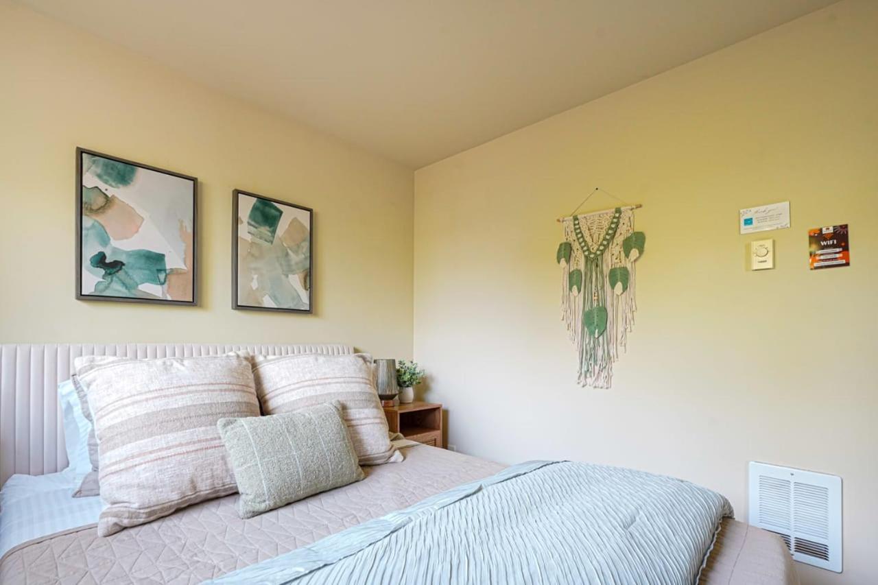 Stylish North Seattle Townhouse- Dual Master Suites Kültér fotó